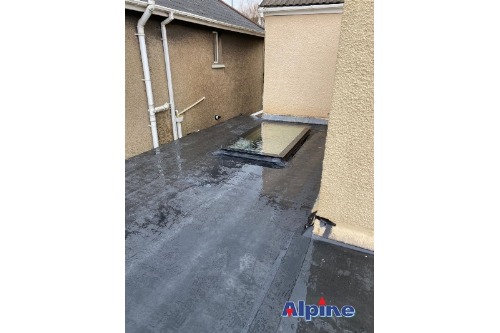 Skylight in EDPM Rubber Roof